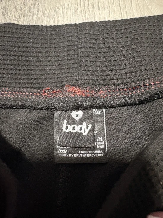 Black & Red Body By Raven Waffle Knitt Set - Picture 6 of 6